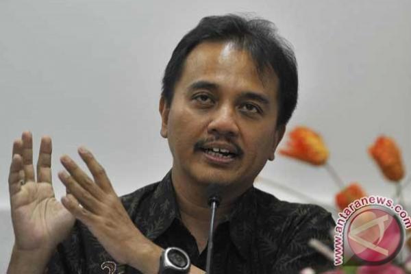 Tak ada satu pun anggot Fraksi Demokrat yang ikut membubuhkan tanda tangannya sejak dari awal hak angket digulirkan