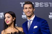 Berstatus Pacar Ronaldo, Georgina Rodriguez Pilih Jadi Model