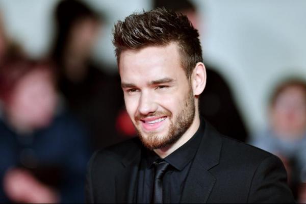 Wow! Personel One direction, Liam Payne dan Cheryls baru-baru ini menyambut bayi pertamanya pada 22 Maret lalu