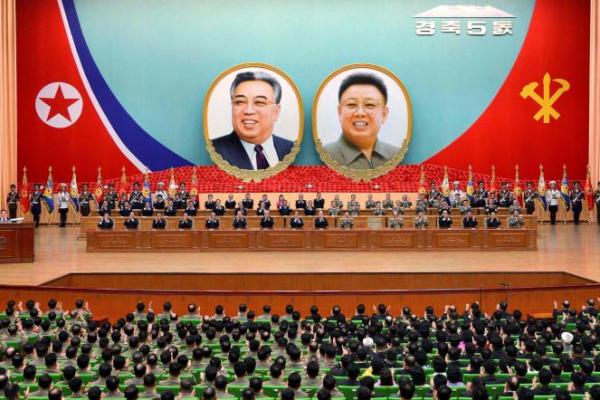 Ditengah memanasnya hubungan Korut -AS, wartawan-wartawan asing kunjungi Korea Utara pada hari Kamis (13/04) dan berkumpul di Pyongyang untuk