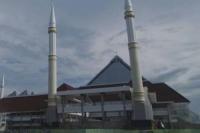 Menengok Masjid Raya Hasyim Asyari Daan Mogot