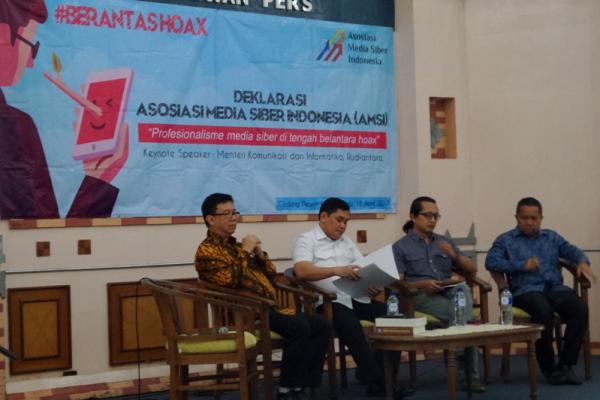 Deklarasi ini dihadiri oleh Menteri Komunikasi dan Informatika Rudiantara dan Ketua Dewan Pers Stanley Adi Prasetyo.