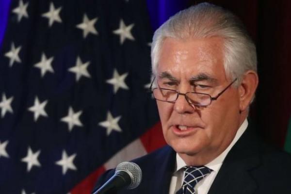 Amerika Serikat Rex Tillerson membantah akan mengundurkan diri dan tetap berkomitmen terhadap agenda Presiden Donald Trump