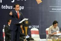 Renusa Anggap,  Pemerintahan Jokowi-JK  Tidak Konsisten