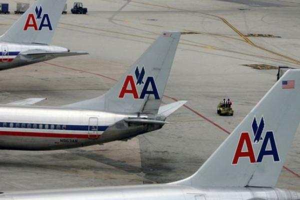Maskapai Amerika Serikat (AS), American Airlines meminta para penumpangnya untuk datang tiga jam lebih awal untuk proses check-in.