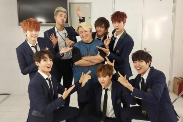 CEO Big Hit Entertainment Bang Si Hyuk baru-baru ini ungkapkan rencana kedepan boyband asuhannya BTS dan adanya kemungkinan agensi itu akan mendebutkan satu grup baru