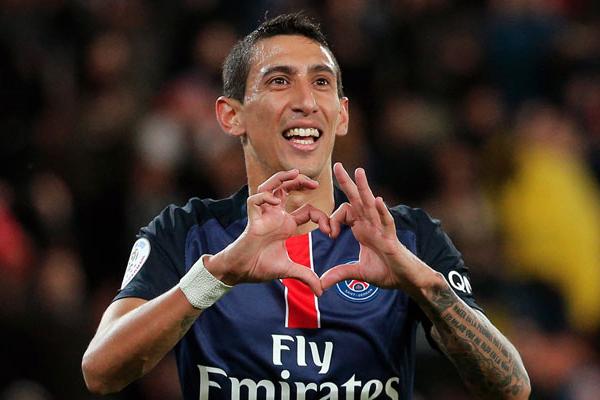 Bintang Paris Saint-Germain Angel Di Maria terkena skorsing empat pertandingan karena meludahi bek Marseille Alvaro Gonzalez