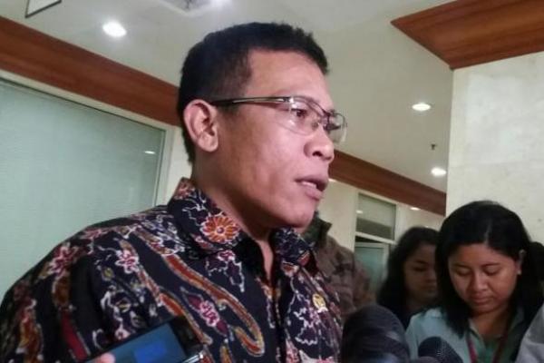 DPR memastikan calon pimpinan Komisi Pemberantasan Korupsi (Capim KPK) bisa bekerja dengan Undang-Undang (UU) Nomor 30 Tahun 2002 tentang KPK yang baru.