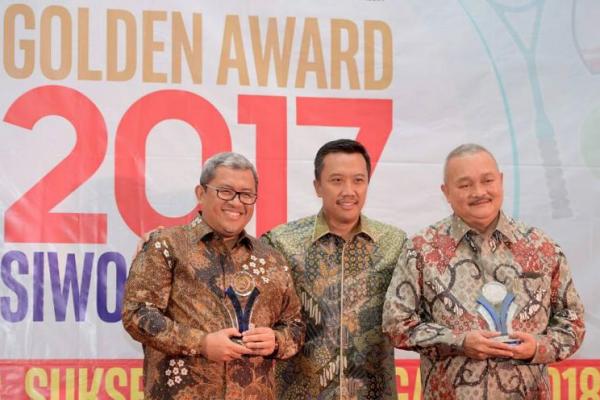 Peraih emas Olimpiade 2016 Liliyana Natsir/Tontowi Ahmad mendapat predikat Best of The Best pada ajang penghargaan ini.