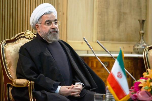 Sang Petahana Hassan Rouhani menggarisbawahi rencananya untuk menyiapkan lapangan kerja jika dia dipilih kembali.