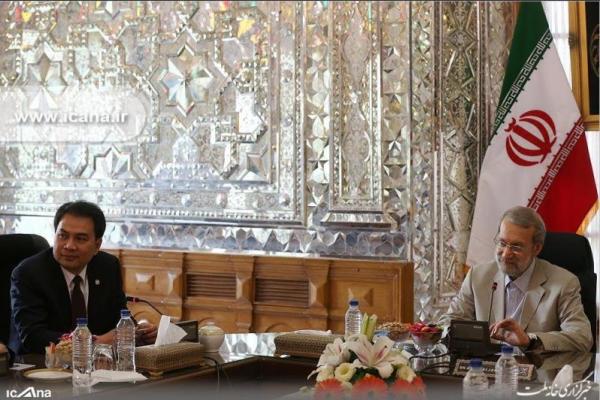 Ketua Majelis Iran,  Ali Larijani mengatakan pada Selasa (2/5) bahwa Iran dan Indonesia memiliki banyak kapasitas untuk memperluas hubungan, terutama di sektor ekonomi