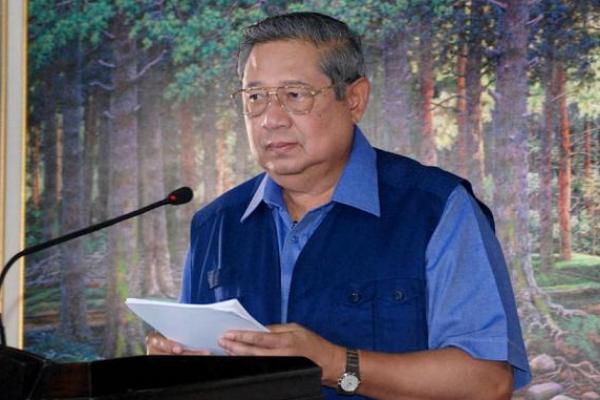 Pernyataan Susilo Bambang Yudhoyono (SBY) yang menyebutkan telah berdarah-darah membesarkan Partai Demokrat merupakan kebohongan besar. Pasalnya, SBY baru gabung setelah Partai Demokrat lolos verifikasi Komisi Pemilihan Umum (KPU) untuk kontestasi Pemilu 2004.