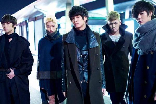 Setelah mengikuti survival show boygrup NU`EST kembali masuk ke dalam chart musik dan berhasil menjual banyak album di berbagai website