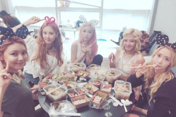 Pengeluaran Girl Generation untuk makan selama setahun ini menjadi pembahasan yang panas dikalangan netizen