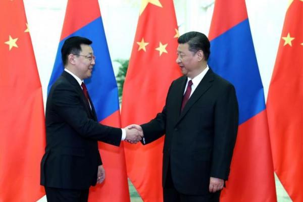 Presiden China Xi Jinping mengutarakan dukungannya atas bergabungnya Mongolia dalam program Belt and Road