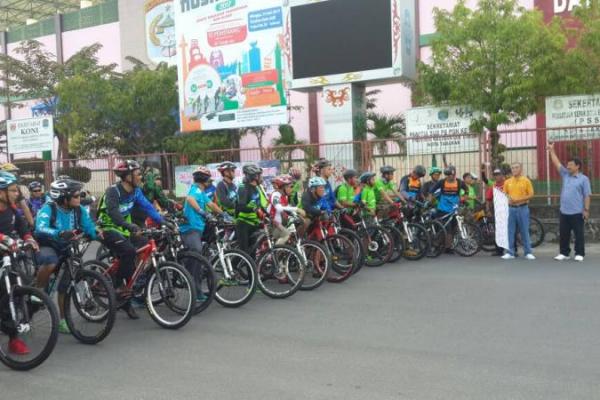 Kegiatan yang diikuti sekitar 250 penggiat sepada ini melewati rute-rute ekstrim menerabas hutan-hutan dan dataran tinggi di sekitar Kota Tarakan.