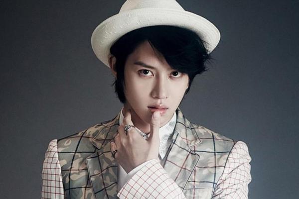 Sebelumnya beredar rumor yang menyatakan bahwa Super Junior Heechul lah yang mengenalkan CEO perusahaan game Najin Lee Suk Jin dengan AOA Choaa.