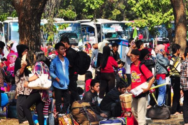 Puncak arus balik di terminal Kampung Rambutan diprediksi bakal terjadi pada Senin dan Selasa (18 dan 19 Juni 2018).