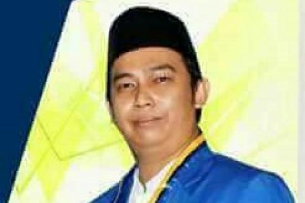 Kader PMII asal Jombang tersebut mengalahkan 14 kandidat lainnya dengan kemenangan telak.