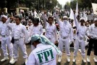 Awas! FPI Ormas Terlarang!