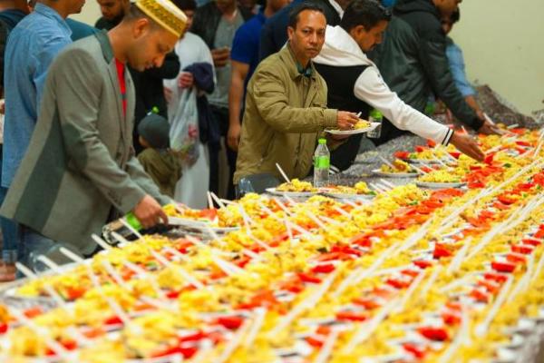 Puasa adalah saat tubuh istirahat, menghentikan racun yang masuk lewat makanan. Dengan begitu tubuh bisa melakukan penyembuhan dirinya sendiri.