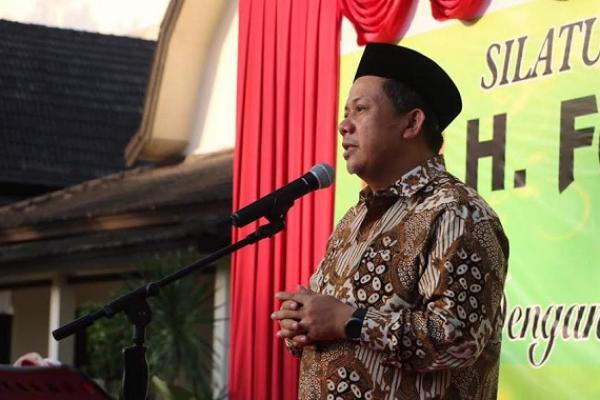 Sejumlah pihak atau oknum yang ingin memukul dan mendiskreditkan Islam hanya untuk menguasai dan menguras Sumber Daya Alam (SDA) Indonesia.