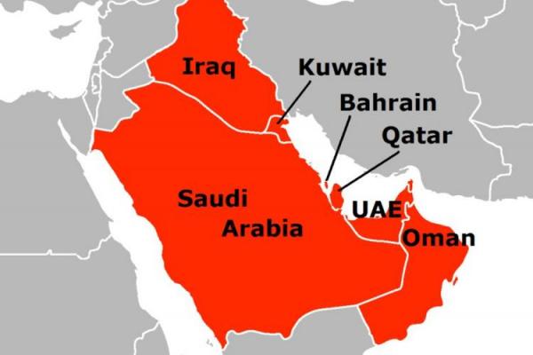 Arab Saudi, UAE, Bahrain dan Mesir memutuskan hubungan dengan Qatar pada 5 Juni, merupakan krisis diplomatik yang paling terburuk di kawasan tersebut selama bertahun-tahun