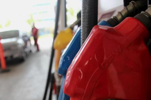 Alasan pembatalan kenaikan harga Premium meskipun harga minyak dunia dan Indonesia Crude Price (ICP) sudah naik, karena mempertimbangkan berbagai hal, salah satunya inflasi.