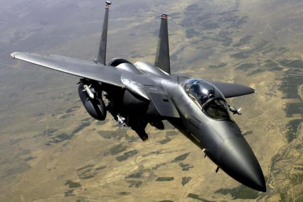Pada Rabu (14/6), Kementerian Pertahanan Qatar mengumumkan penandatanganan kesepakatan pembelian jet tempur F-15 dari AS senilai 12 miliar dollar.
