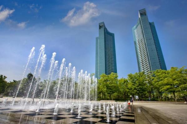 Banyak selebriti Korea yang menyebut Hanwha Galleria Forest sebagai rumah mereka Apartemen mewah yang terletak di sebelah timur Seoul