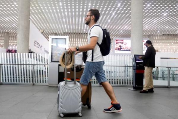 Keputusan tersebut membuat bandara Abu Dhabi merupakan satu-satunya pusat di wilayah Timur Tengah dengan aturan pre-clearance operations office AS.