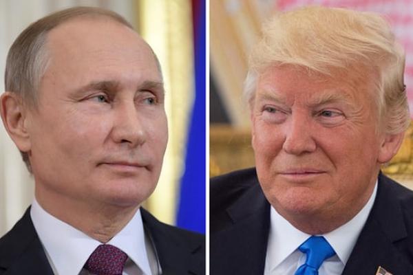 Hubungan antara kedua negara tegang saat AS mempertahankan sanksi terhadap Rusia dan menyelidiki campur tangan Rusia dalam pemilihan presiden 2016.