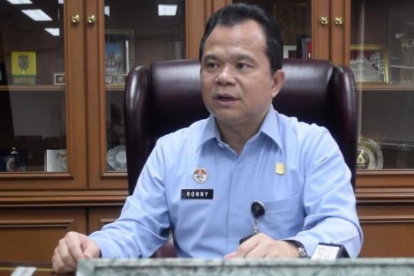 Dirjen Imigrasi Ronny Sompie menyatakan belum menerima permintaan dari penyidik Polda Metro Jaya untuk pencabutan paspor Habib Rizieq Shihab. 
