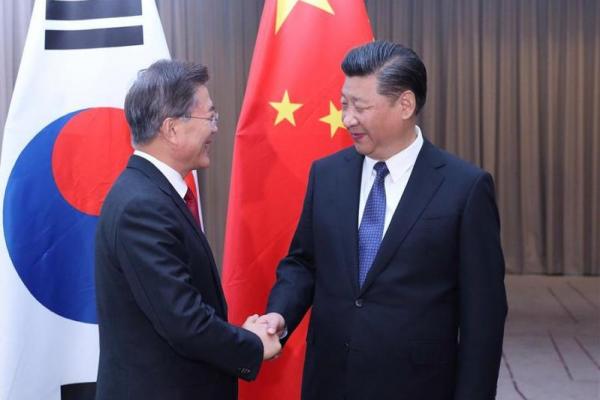 Presiden China Xi Jinping mengatakan bahwa China ingin bergabung dengan Korea Selatan untuk mengembalikan hubungan bilateral ke jalur yang sehat