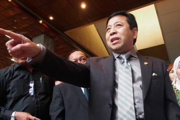 Meski telah bertatus sebagai tersangka kasus korupsi e-KTP, Ketua Umum Partai Golkar Setya Novanto (Setnov) hingga saat ini belum ditahan.