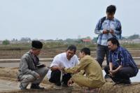 Bacabup Ang Ling Ingin Bangun Desa Ekonomi di Cirebon