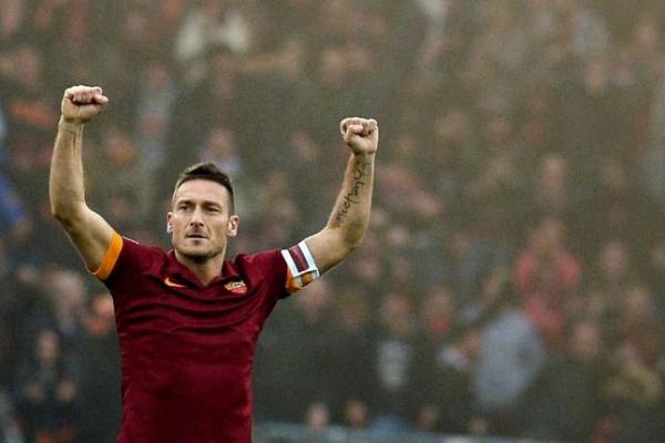 Kecintaan Francesco Totti terhadap sepak bola tampaknya tidak sekedar urusan mencetak gol belaka.