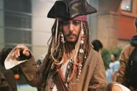 Pria Jepang Ini Berdandan Ala Kapten Jack Sparrow Setiap Hari