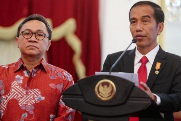PAN tidak menutup kemungkinan akan mendukung Presiden Jokowi dalam kontestasi Pilpres 2019 mendatang. Sebelum pendaftaran capres-cawapres ke KPU, semua kemungkinan masih terbuka.