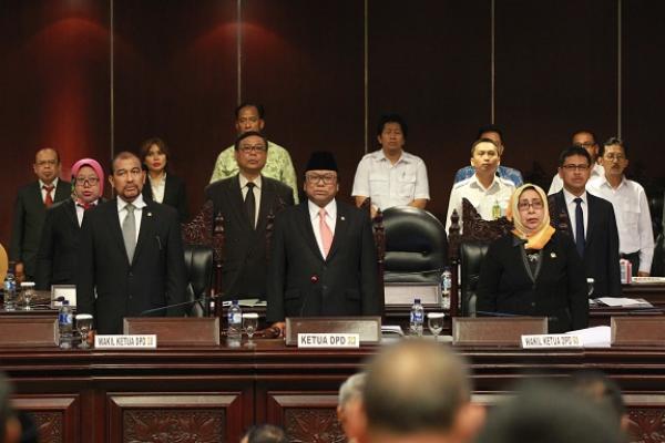 Sidang Paripurna DPD RI Ke-13 Masa Sidang V mengesahkan RUU Perubahan Atas Undang-Undang Nomor 24 Tahun 2007 tentang Penanggulangan Bencana.