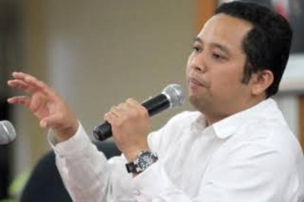 Dari empat calon yang melakukan pendaftaran, tersisa hanya Arief R Wismansyah setelah dua orang tidak masuk seleksi dan satu lagi mengundur diri jelang jadwal pemaparan visi misi.
