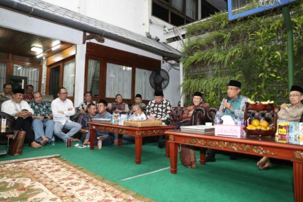 Pada acara tersebut juga hadir Ketua Umum Pengurus Besar Nahdlatul Ulama (PB NU) Said Aqil Siradj yang ikut memberikan tausiah.