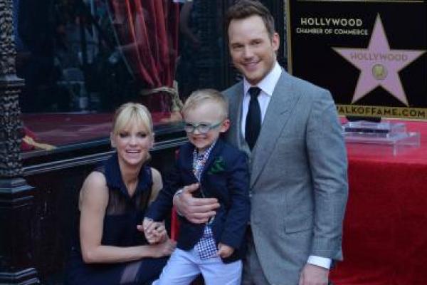 Anna Faris dan Chris Pratt resmi bercerai secara hukum setelah melalui delapan tahun pernikahan