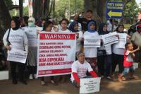 Bela Pemudanya, Warga Jatiwaringin Geruduk PN Jakarta Timur