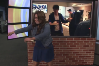  Televisi Amerika Bahas Kehebohan Tarian EXO Ko Ko Bop 