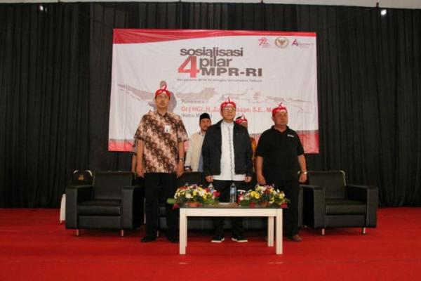 Zulkifli Hasan menyebut kampus merupakan agen penting untuk menjaga nilai nilai luhur ke Indonesiaan