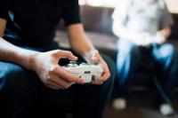 Anaknya Candu Game Online,  Ayah Ini Pekerjakan Pembunuh Bayaran