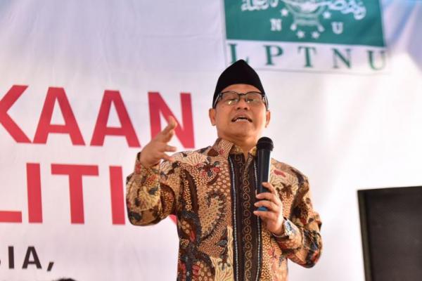 Muhaimin Iskandar mengatakan, fanatisme keagamaan dan gerakan transnasional menjadi ancaman pilar kebangsaan yang pada akhirnya mengganggu