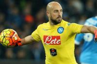 Napoli Persilakan Pepe Reina Hijrah ke PSG