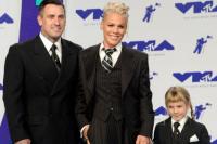 Penyanyi Pink Raih Michael Jakson Video Vanguard Award